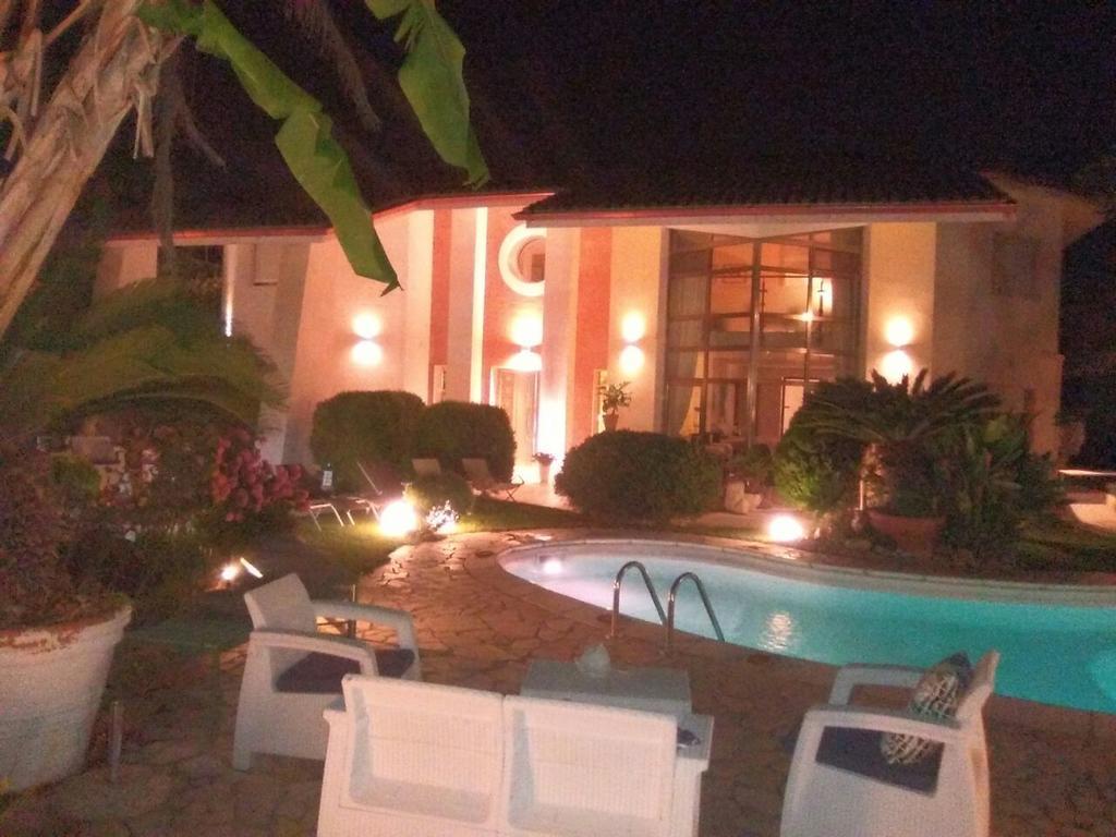 Relais Villa Stella Tarente Buitenkant foto